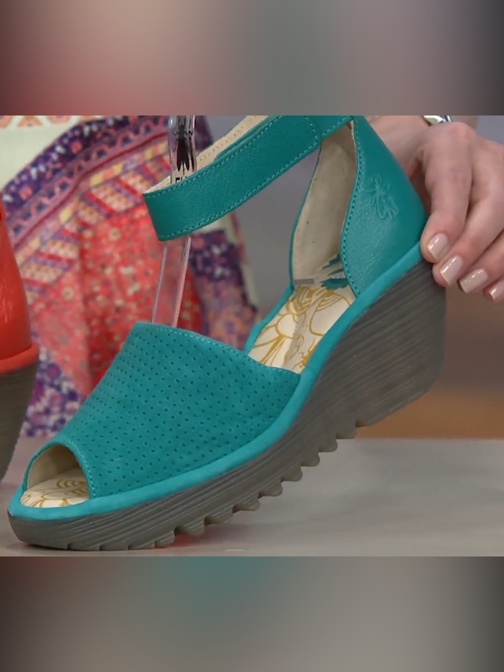 FLY LONDON Yake Teal Blue Perforated Leather Wedge Ankle Strap Sandal Sz 37